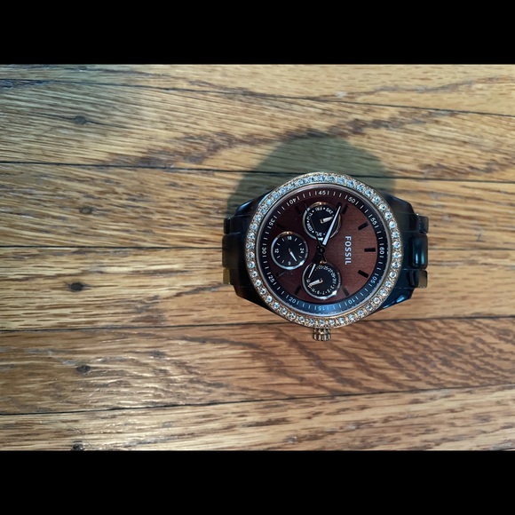 Fossil tortoise shell resin watch. - Picture 2 of 3